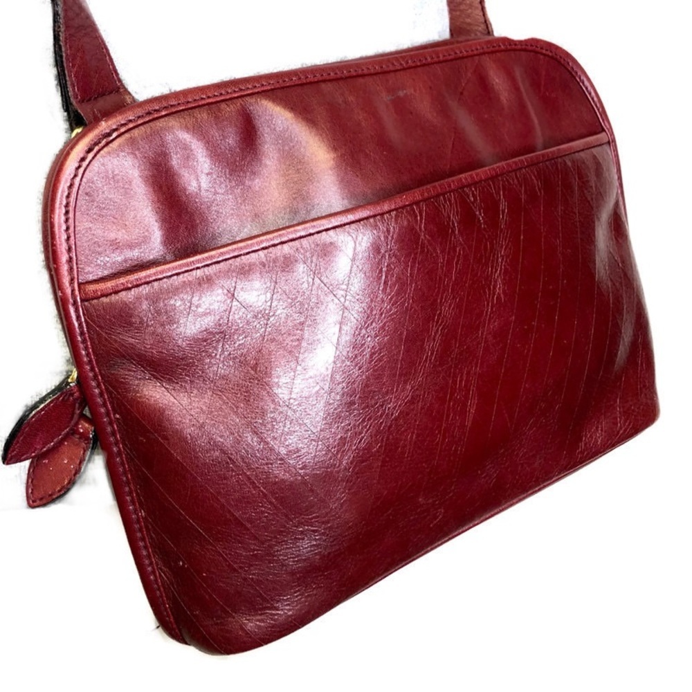 Women Atienne Aigner  crossbody leather bag
